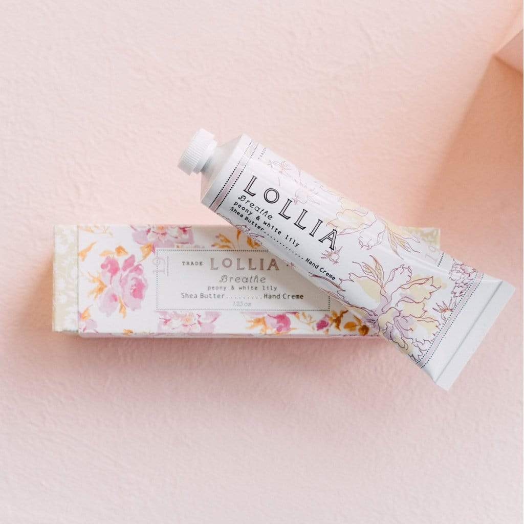 lollia peony & white lily Luxe & Bloom